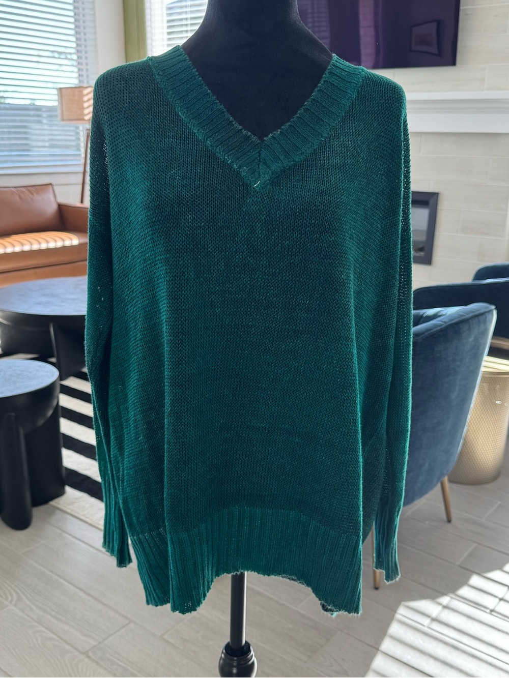 AVANT TOI 100% Linen Emerald Green V Neck Loose Knit Sweater VGUC (READ)